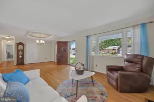 25 Larbo Rd, Millersville, MD 21108 - Photo 6
