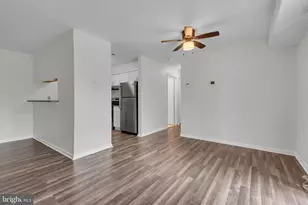 200 Spring Maiden Ct, Glen Burnie, MD 21060 - Photo 4