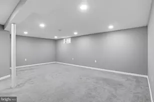 205 Hollywood Ct, Glen Burnie, MD 21060 - Photo 22