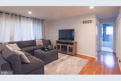 560 Lanny Court, Millersville, MD 21108 - Photo 6