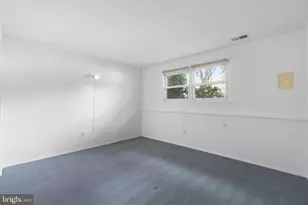 140 Pennsylvania Ave, Pasadena, MD 21122 - Photo 20