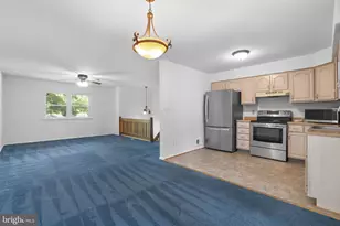 140 Pennsylvania Ave, Pasadena, MD 21122 - Photo 8