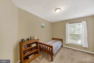 8100 Huntmaster Ct, Glen Burnie, MD 21061 - Photo 18