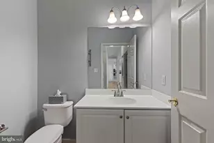 2400 Summershade Ct, Odenton, MD 21113 - Photo 22