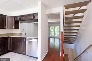 7906 Wellesley Ct, Pasadena, MD 21122 - Photo 12