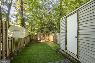 7906 Wellesley Ct, Pasadena, MD 21122 - Photo 38
