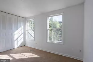 7906 Wellesley Ct, Pasadena, MD 21122 - Photo 18