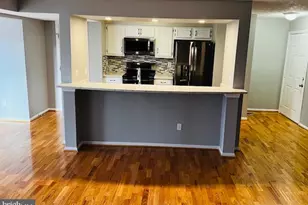 811 Deering Rd, Pasadena, MD 21122 - Photo 2
