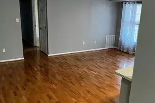 811 Deering Rd, Pasadena, MD 21122 - Photo 4