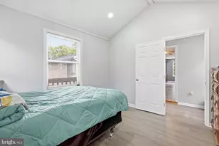 7811 Stafford Hill Ct, Glen Burnie, MD 21061 - Photo 18