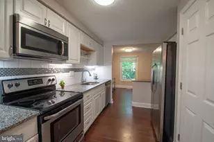 637 Whittier Pkwy, Severna Park, MD 21146 - Photo 2