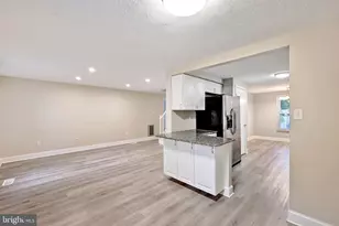637 Whittier Pkwy, Severna Park, MD 21146 - Photo 2