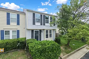 395 Valiant Cir, Glen Burnie, MD 21061 - Photo 2