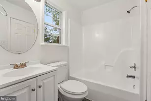 7736 Woodlawn Ave, Pasadena, MD 21122 - Photo 100