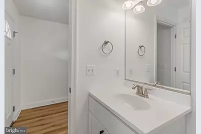 808 204th Street, Pasadena, MD 21122 - Photo 32