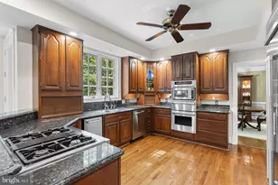 2005 St Stephens Woods Dr, Crownsville, MD 21032 - Photo 16