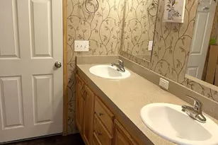 490 N Patuxent Rd, Odenton, MD 21113 - Photo 22