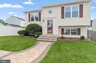 2317 230th St, Pasadena, MD 21122 - Photo 2