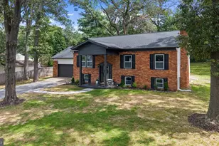 7851 Spruce Hill Rd, Severn, MD 21144 - Photo 2
