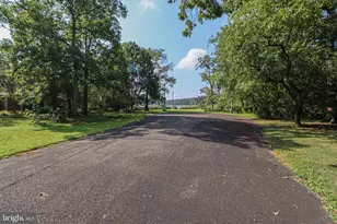 3935 W Shore Dr, Edgewater, MD 21037 - Photo 46