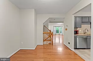 144 Foxchase Dr, Glen Burnie, MD 21061 - Photo 6