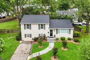 200 Hollyberry Rd, Severna Park, MD 21146 - Photo 1