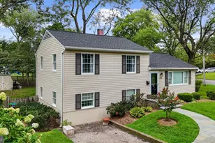 200 Hollyberry Rd, Severna Park, MD 21146 - Photo 4