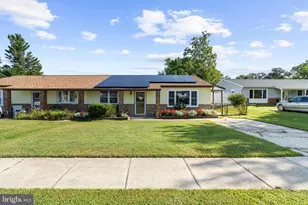 1085 Fitz Ct, Pasadena, MD 21122 - Photo 1
