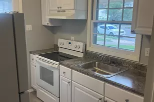 634 Chapelgate Dr, Odenton, MD 21113 - Photo 2