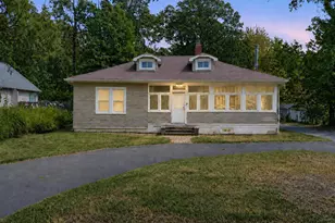3545 Newport Ave, Annapolis, MD 21403 - Photo 1