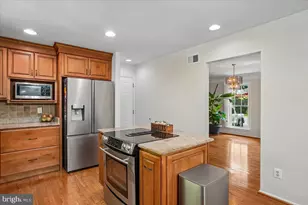 284 Southland Ct, Dunkirk, MD 20754 - Photo 10