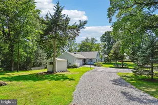 19 W Severn Ridge Rd, Annapolis, MD 21409 - Photo 2