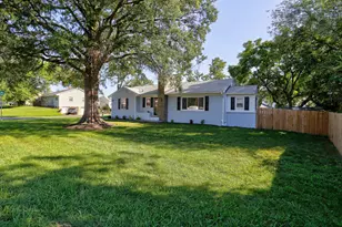 8231 Fort Smallwood Rd, Curtis Bay, MD 21226 - Photo 1