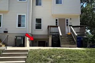 1725 W Bancroft Ln, Crofton, MD 21114 - Photo 2