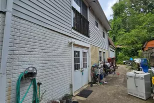 1735 Ridgely Rd, Edgewater, MD 21037 - Photo 2