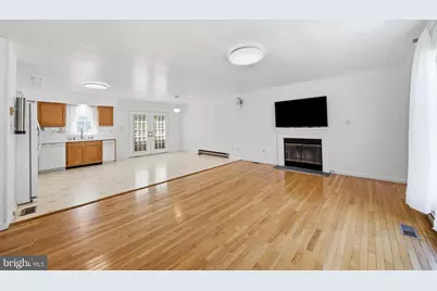 913 Fawn Avenue, Pasadena, MD 21122 - Photo 6