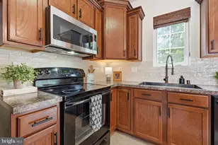 6852 Warfield St, Glen Burnie, MD 21060 - Photo 6