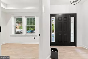 7513 Thicket Run, Hanover, MD 21076 - Photo 6