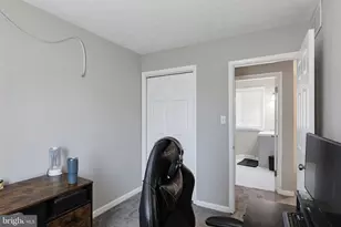 7824 Catherine Ave, Pasadena, MD 21122 - Photo 20