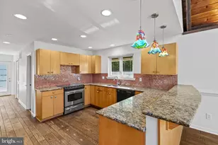 2915 South Ct, Annapolis, MD 21401 - Photo 6