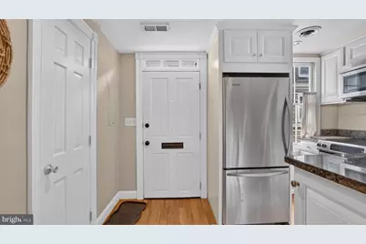 35 Pinkney Street, Annapolis, MD 21401 - Photo 6