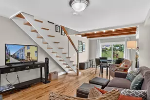 35 Pinkney St, Annapolis, MD 21401 - Photo 12