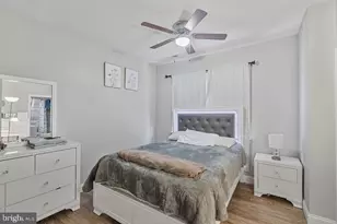 8489 Arbutus Rd, Pasadena, MD 21122 - Photo 22