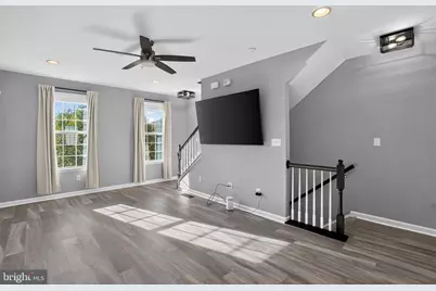 7865 Fletcher Way, Hanover, MD 21076 - Photo 6