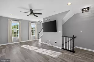 7865 Fletcher Way, Hanover, MD 21076 - Photo 6