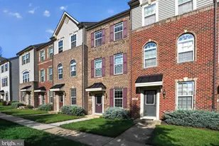 7865 Fletcher Way, Hanover, MD 21076 - Photo 4