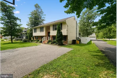 530 Saint Martins Lane, Severna Park, MD 21146 - Photo 2