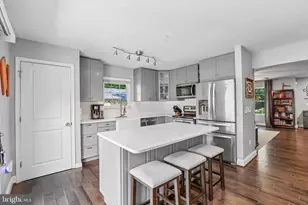 668 219th St, Pasadena, MD 21122 - Photo 2