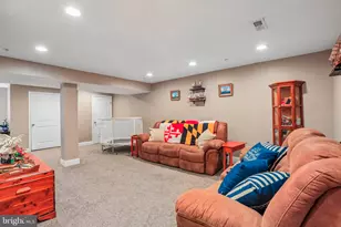 668 219th St, Pasadena, MD 21122 - Photo 32