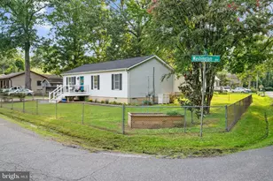4733 Washington Ave, Shady Side, MD 20764 - Photo 4